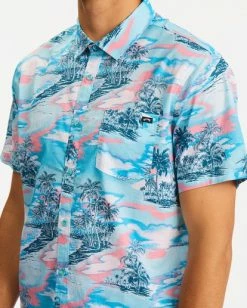 BILLABONG Sundays Floral Hawaii Short Sleeve Shirt AQUA 9 BILLABONG Sundays Floral Hawaii Short Sleeve Shirt AQUA -Mens Accessories Sales 2022 abywt00171 billabongw aqu dtl1 1