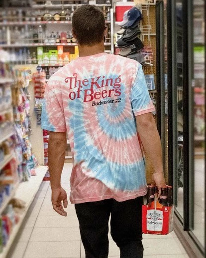 BILLABONG Budweiser King Of Beers Tie-Dye Short Sleeve T-Shirt WHITE 1 BILLABONG Budweiser King Of Beers Tie-Dye Short Sleeve T-Shirt WHITE