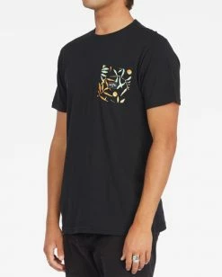 BILLABONG Team Mini Pocket T-Shirt BLACK 11 BILLABONG Team Mini Pocket T-Shirt BLACK -Mens Accessories Sales 2022 abyzt00808 billabongw blk sd1 1