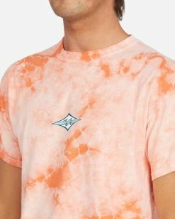 BILLABONG Diamond Wave Tie-Dye Short Sleeve T-Shirt MELON -Mens Accessories Sales 2022 abyzt01240 billabongw mel dtl1 2