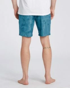 BILLABONG A/Div Surftrek Perf Elastic Short 18" DARK TEAL TIE DYE 19 BILLABONG A/Div Surftrek Perf Elastic Short 18" DARK TEAL TIE DYE -Mens Accessories Sales 2022 m2461bsp billabongw dty bck1 1