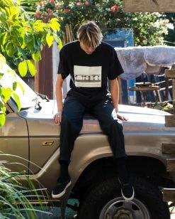 BILLABONG Runaround Crawford Short Sleeve T-Shirt BLACK